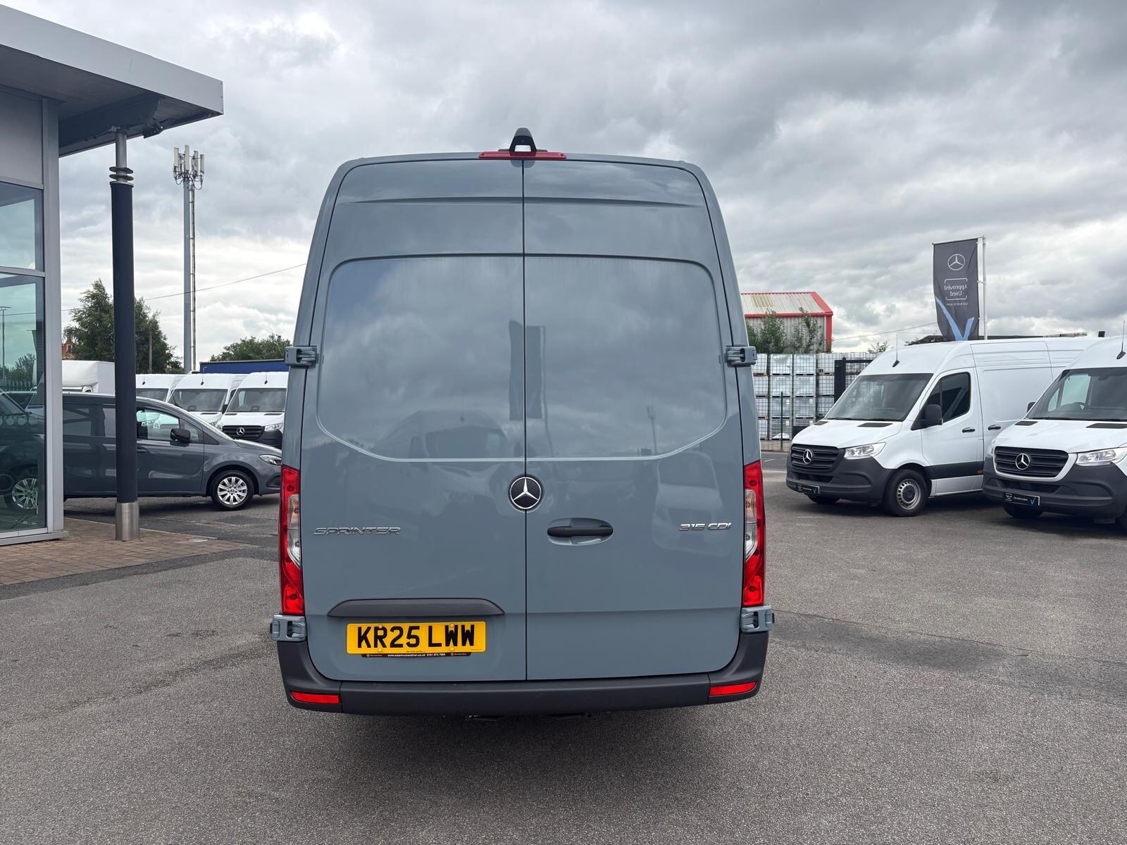 Mercedes-Benz Sprinter